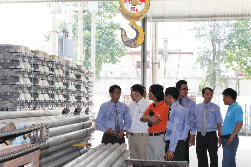 Akzonobel chung nhan mitadoor